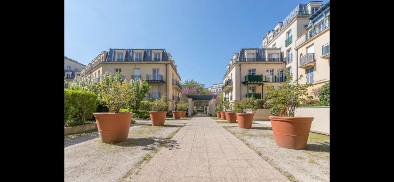 Disney, Sunny Comfortable 2 Bedrooms Family Apartment, 8 Pers, Wifi, Netflix 쉐시 외부 사진