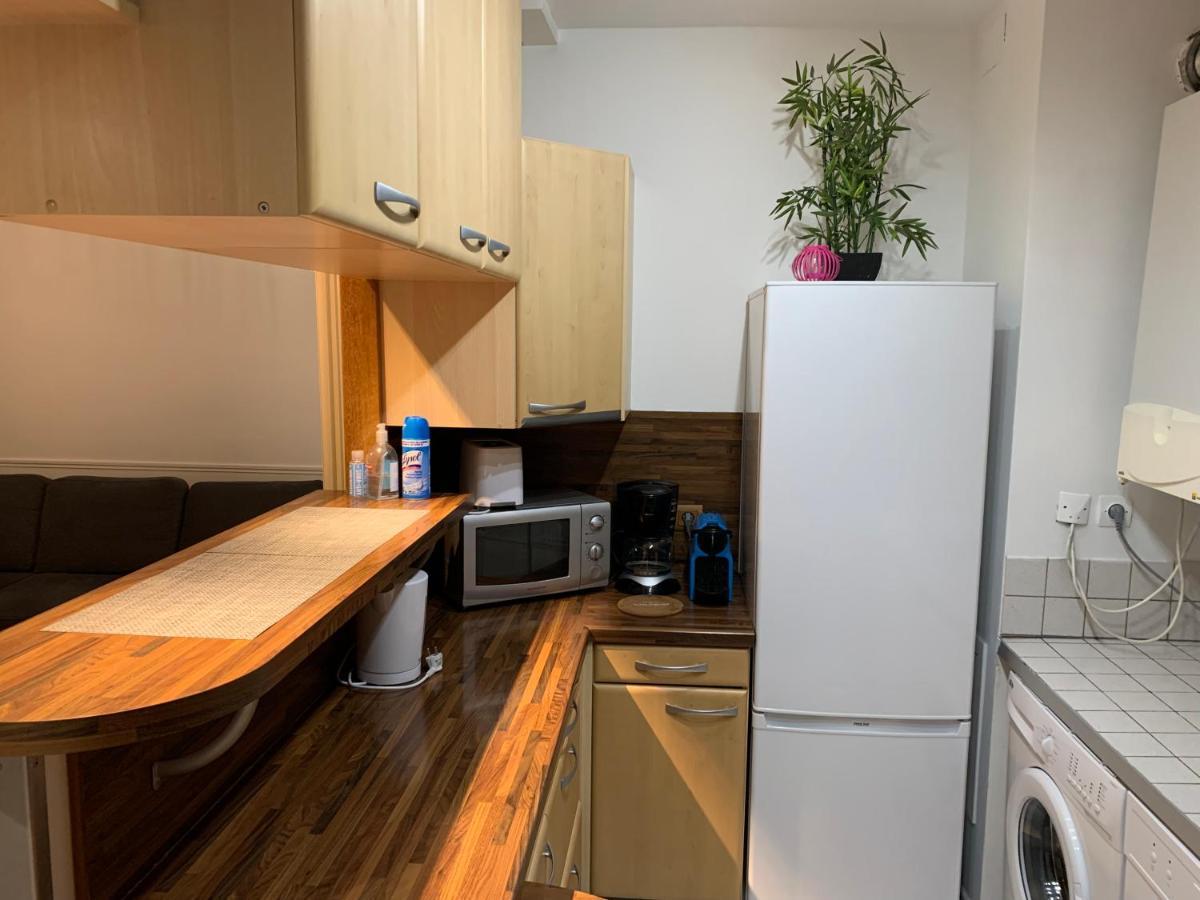 Disney, Sunny Comfortable 2 Bedrooms Family Apartment, 8 Pers, Wifi, Netflix 쉐시 외부 사진