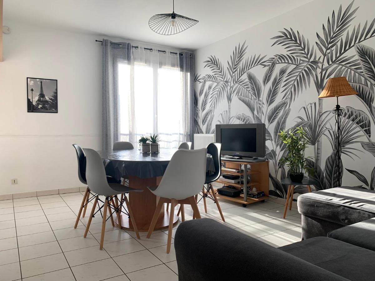 Disney, Sunny Comfortable 2 Bedrooms Family Apartment, 8 Pers, Wifi, Netflix 쉐시 외부 사진