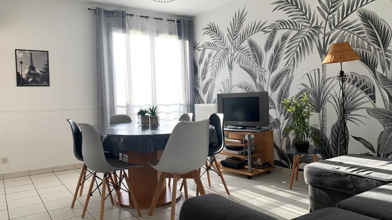 Disney, Sunny Comfortable 2 Bedrooms Family Apartment, 8 Pers, Wifi, Netflix 쉐시 외부 사진